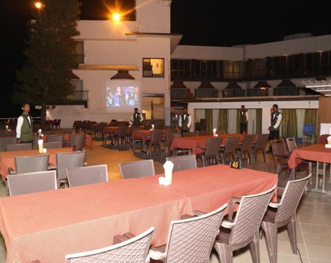 Hotel Princess Park Daman Buitenkant foto