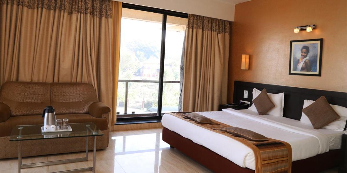 Hotel Princess Park Daman Buitenkant foto