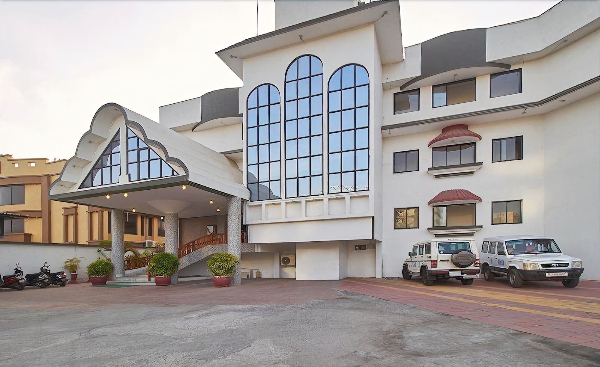 Hotel Princess Park Daman Buitenkant foto